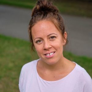 Meet your Posher, Dominique